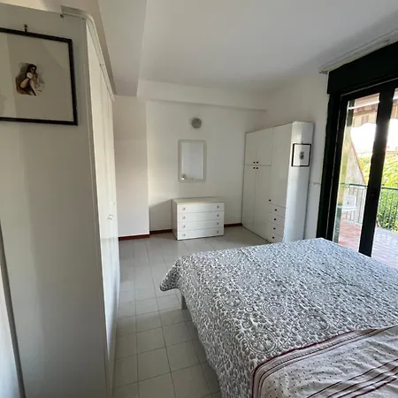 Casa Jaya شقة
